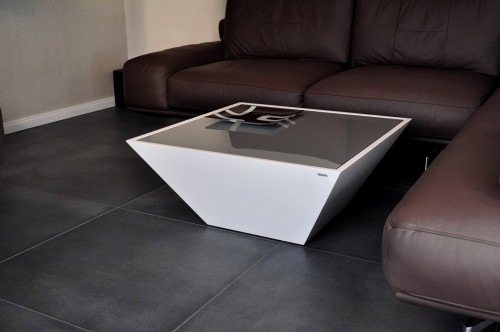 DESIGN COUCHTISCH Carl Svensson Pyramide MV3 Weiß DESIGN COUCHTISCH Carl Svensson Pyramide MV3 Weiß